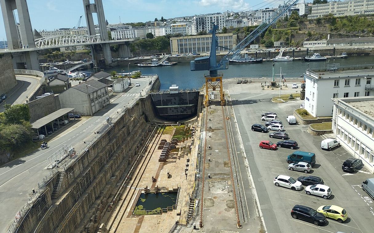 cale sèche du port de Brest